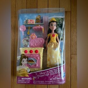 NWT Disney Belle’s Royal Kitchen Doll Set